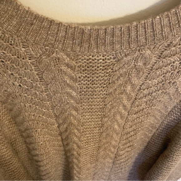 NWT Vince Cable Knit Crewneck Merino Wool Cashmere Blend Sweater, Size L - Picture 10 of 11